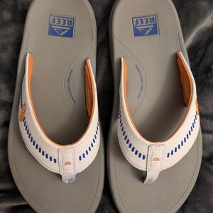 Reef Gray and White Sandals with Blue and Orange Highlights Men's Sz 12